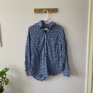 ❗️SALE!! BLUE PLAID BUTTON UP